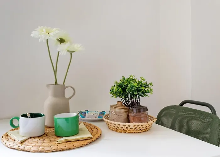 ベッド・アンド・ブレックファスト Pomodoro Ac