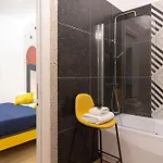 Pomodoro Ac Bed & Breakfast Neapel